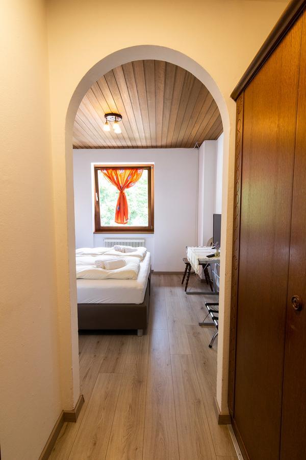 Metzgerwirt Vieh Heli Hotel Bad Goisern Ngoại thất bức ảnh